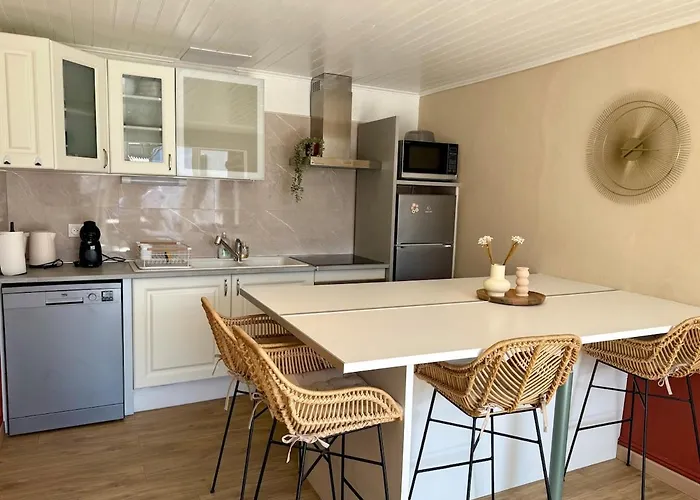 Comfortable Stay, Sea & Within Walking Distance