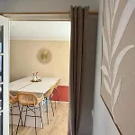 Comfortable Stay, Sea & Within Walking Distance *