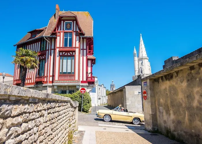 펜션 Comfortable Stay, Sea & Within Walking Distance *